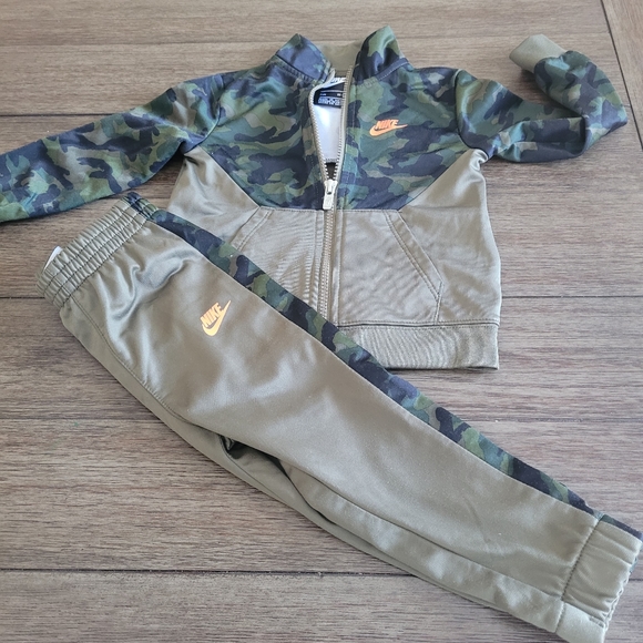 Nike Other - Nike 2T Outfit